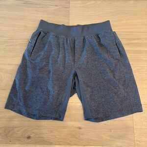 Lululemon - T.H.E. Linerless Short 9"